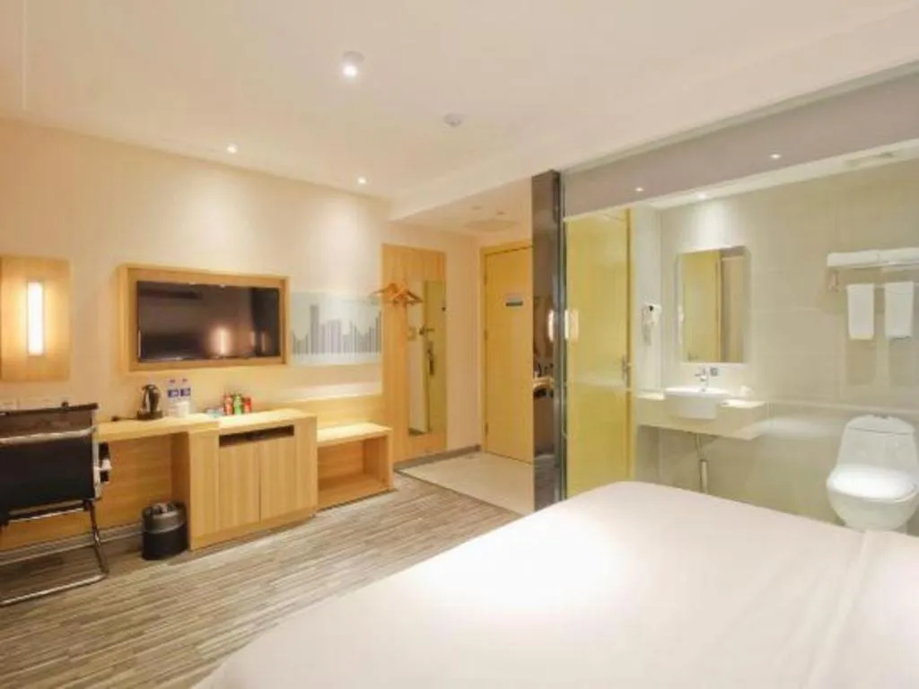 Bed in City Comfort Inn Hefei Binhu Wanda Plaza