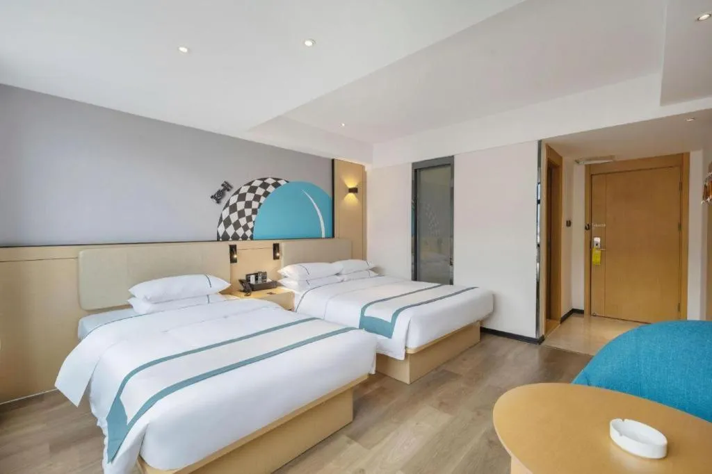 Bed in City Comfort Inn Changsha Yuelu Mountain Orange Island Head