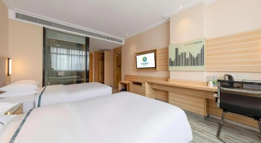 Bed in City Comfort Inn Zhanjiang South Zhenchuan Avenue