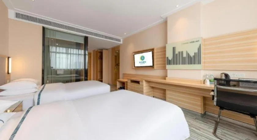 Bed in City Comfort Inn Zhanjiang South Zhenchuan Avenue