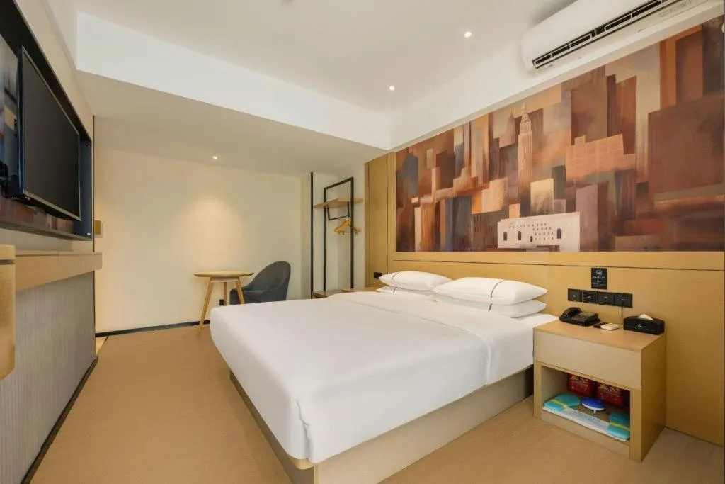 Bed in City Comfort Inn Nanning Xiangsi Lake Gaoxin Avenue