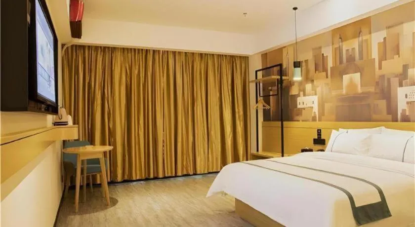 Bed in City Comfort Inn Maoming Xinyi Donghuicheng
