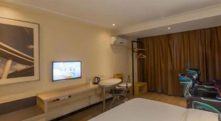 Bed in City Comfort Inn Nanning Jianzheng Road Food Street