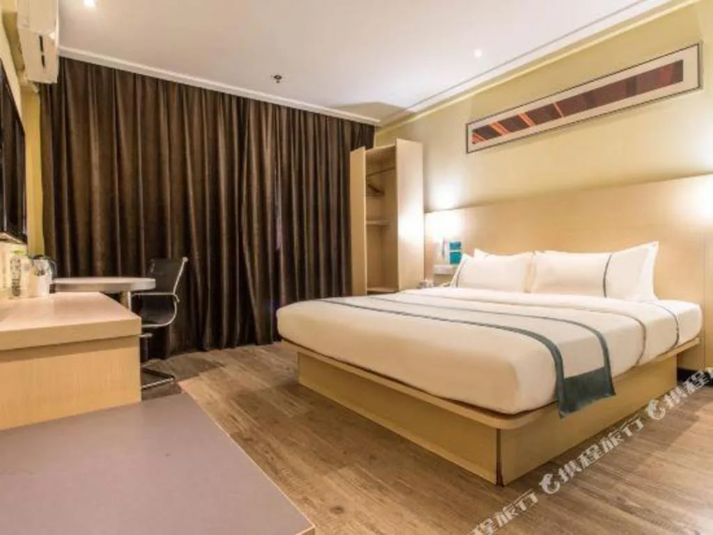 Bed in City Comfort Inn Nanning Jianzheng Road Food Street