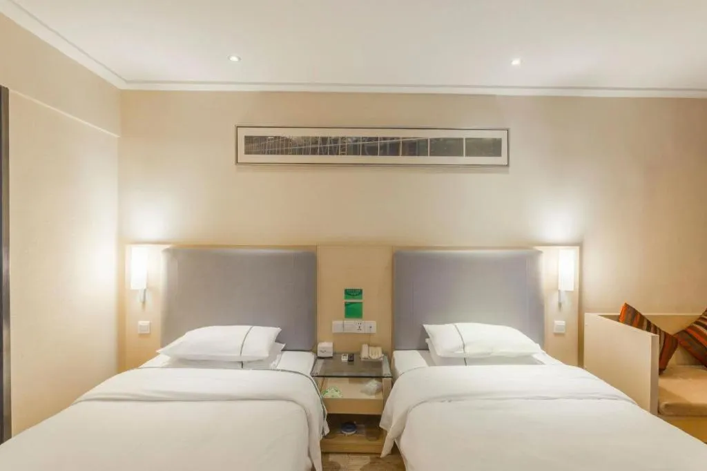 Bed in City Comfort Inn Nanning Jianzheng Road Food Street