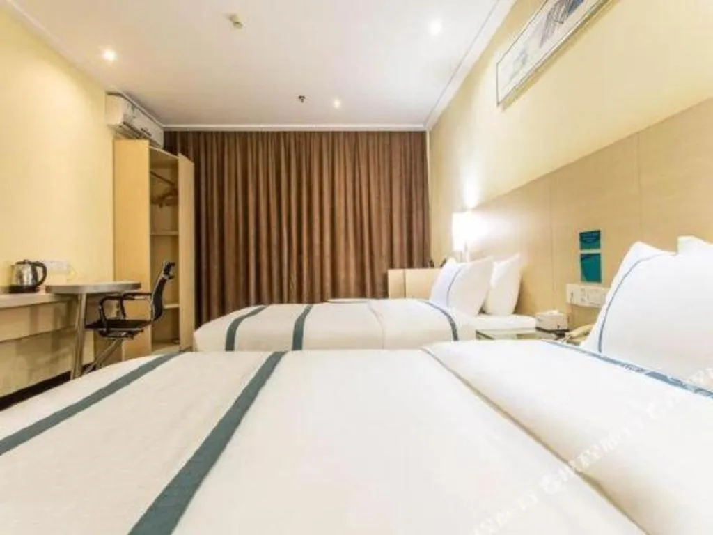 Bed in City Comfort Inn Nanning Jianzheng Road Food Street