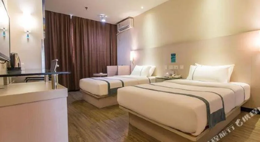 Bed in City Comfort Inn Nanning Jianzheng Road Food Street