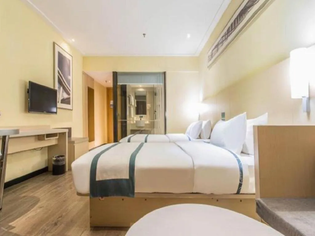 Bed in City Comfort Inn Nanning Jianzheng Road Food Street