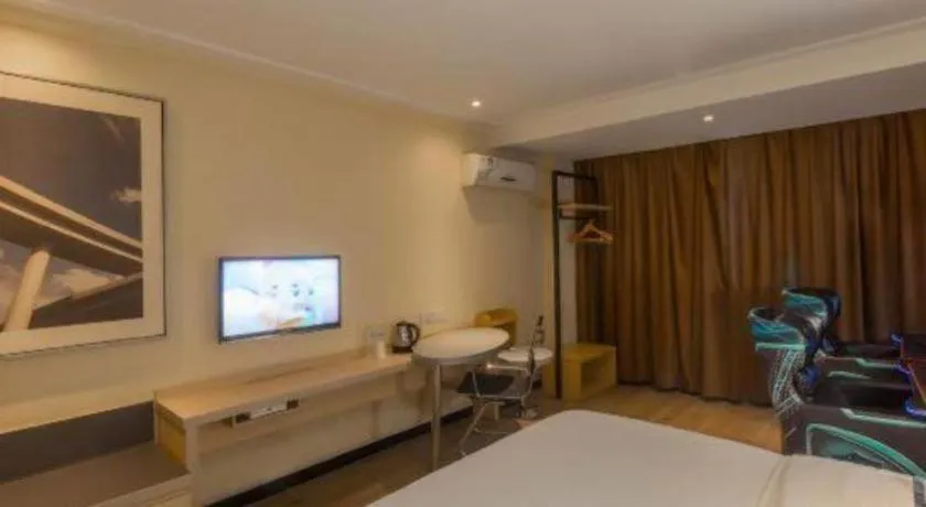 Bed in City Comfort Inn Nanning Jianzheng Road Food Street