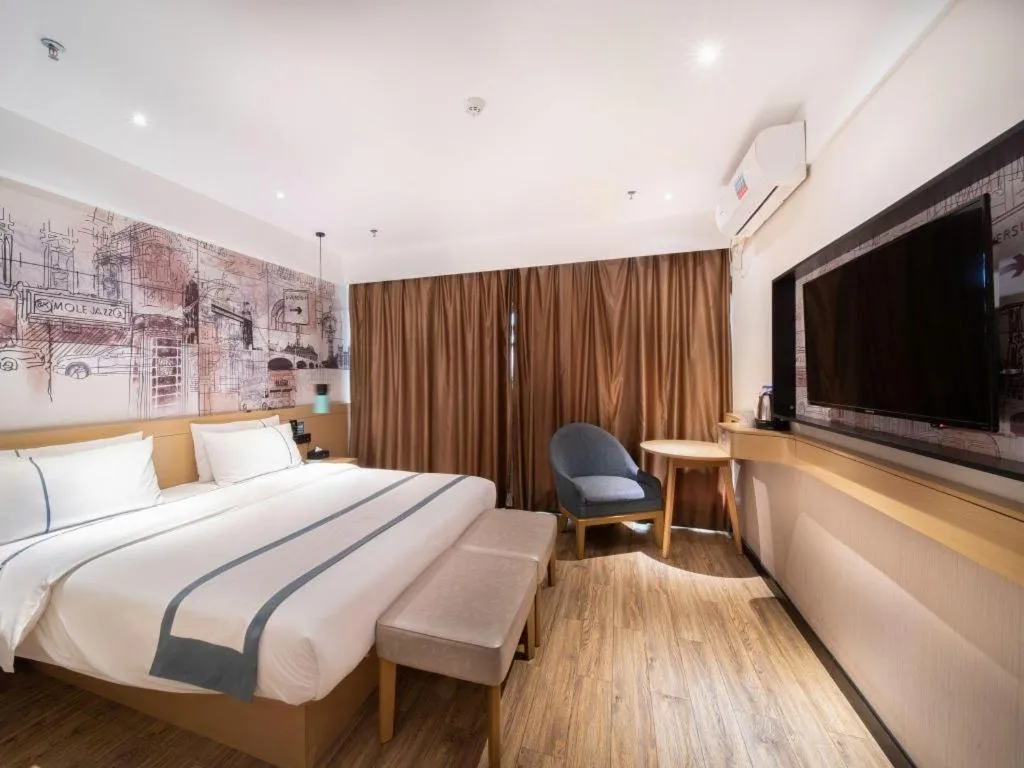 Bed in City Comfort Inn Zhongshan Banfu