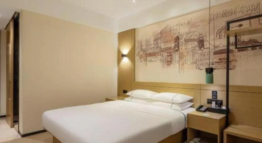 Bed in City Comfort Inn Zhongshan Banfu