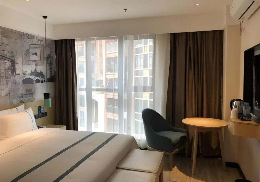 Bed in City Comfort Inn Zhongshan Banfu