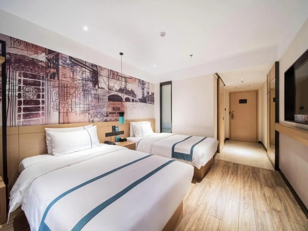 Bed in City Comfort Inn Zhongshan Banfu