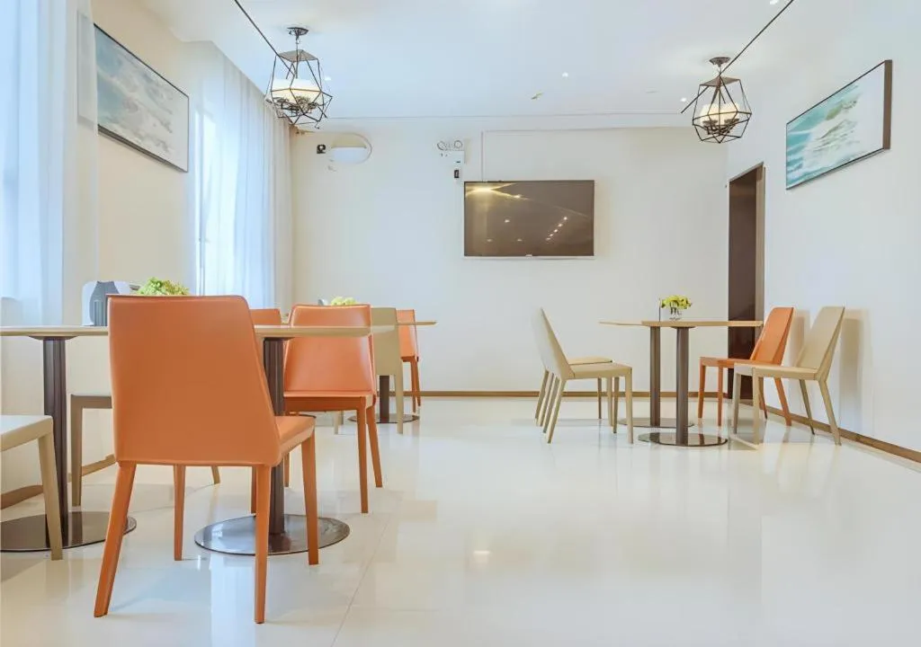 City Comfort Inn Wuzhou Teng County Bus Station