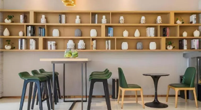 City Comfort Inn Wuzhou Teng County Bus Station