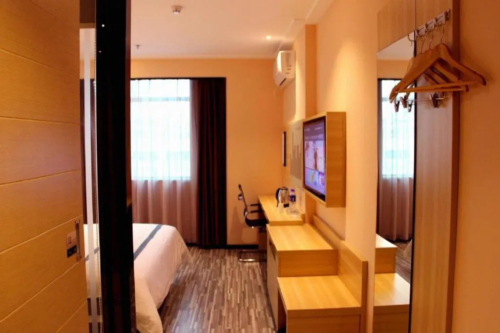 Bed in City Comfort Inn Heyuan Longchuan Bus Station