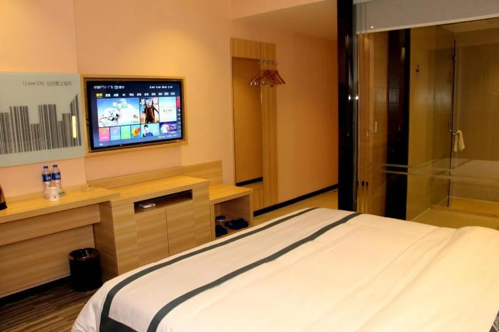 Bed in City Comfort Inn Heyuan Longchuan Bus Station