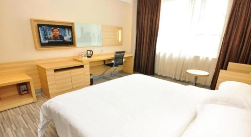 Bed in City Comfort Inn Heyuan Longchuan Bus Station