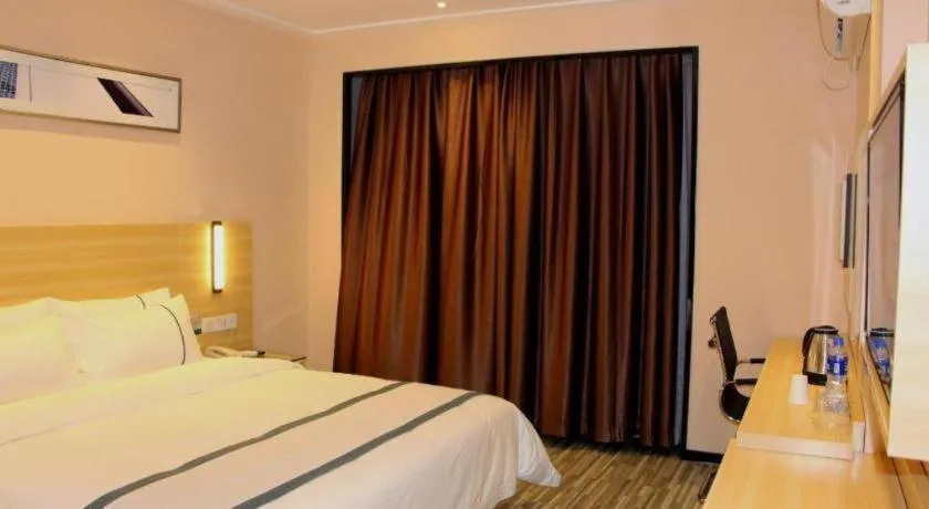 Bed in City Comfort Inn Heyuan Longchuan Bus Station