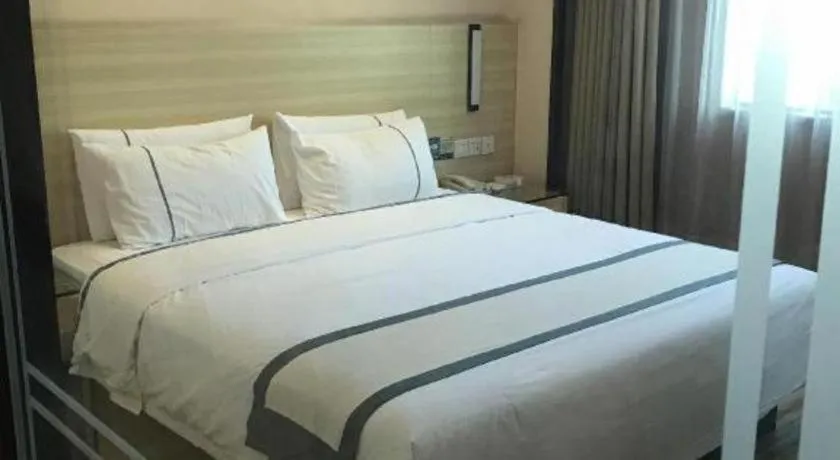 Bed in City Comfort Inn Heyuan Longchuan Bus Station