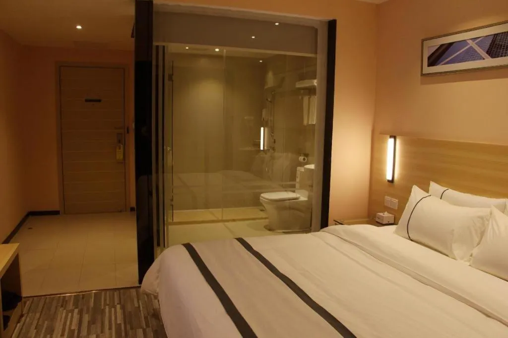 Bed in City Comfort Inn Heyuan Longchuan Bus Station