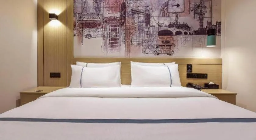 Bed in City Comfort Inn Dongguan Gaobu Avenue