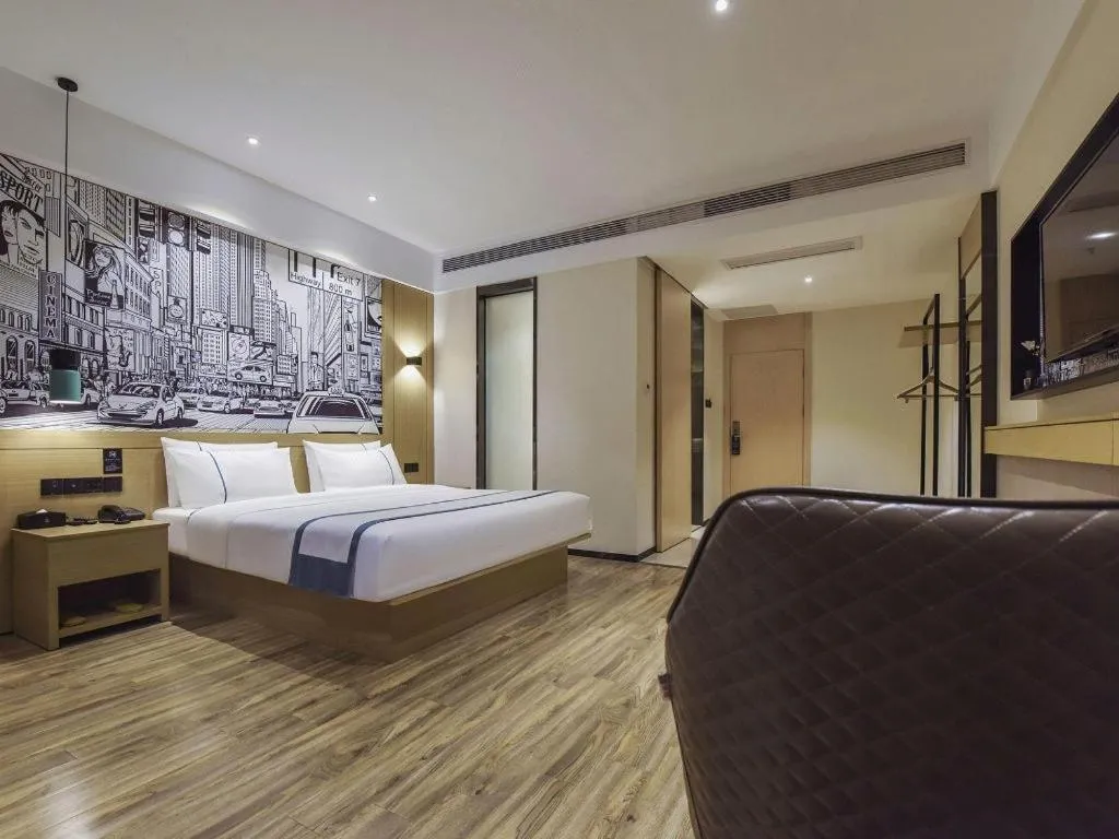 Bed in City Comfort Inn Dongguan Gaobu Avenue