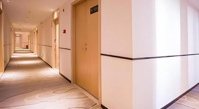 City Comfort Inn Dongfang Donghai Road Gymnasium Municipal Government