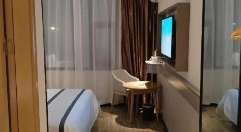 Bed in City Comfort Inn Ezhou Hengda