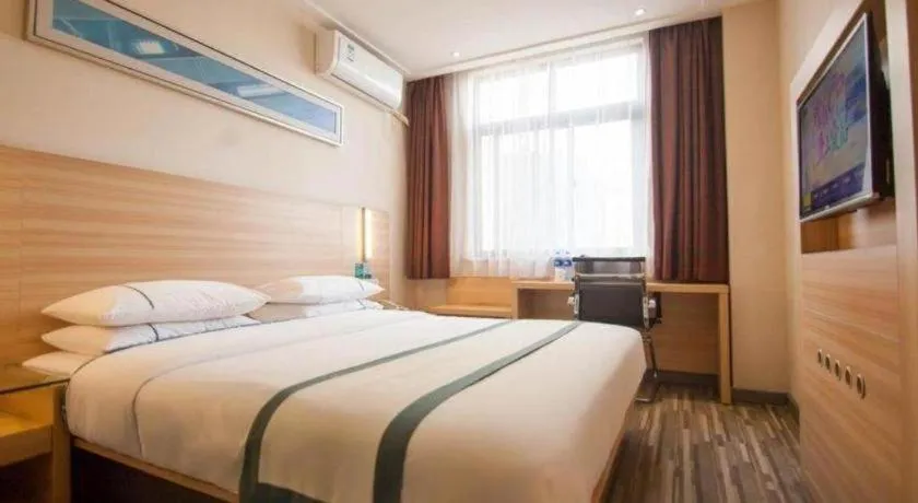 Bed in City Comfort Inn Yichang Dongshan Three Gorges University Shuiyuecheng