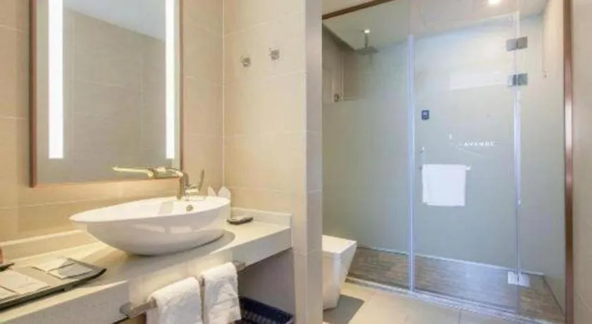 Lavande Hotels· Suizhou Wenfeng