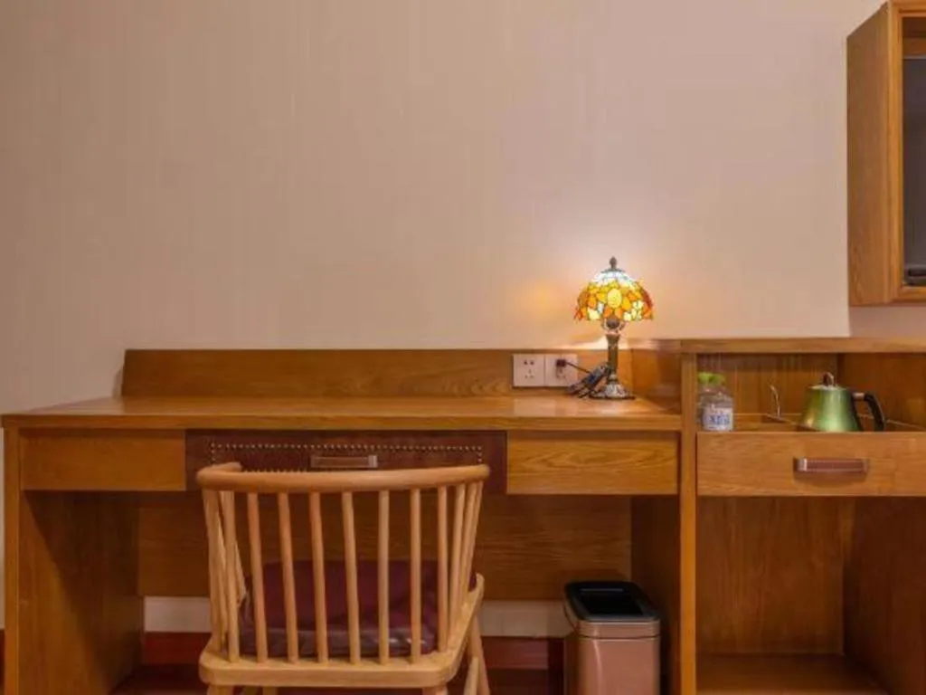 James Joyce Coffetel· Ji'Nan Changqing District Government Jingshi Xi Road