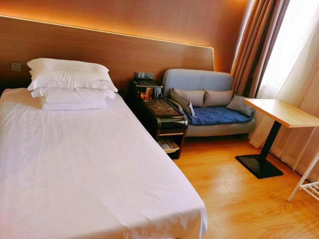 Bed in IU Hotels· Xincheng Haibing University Store