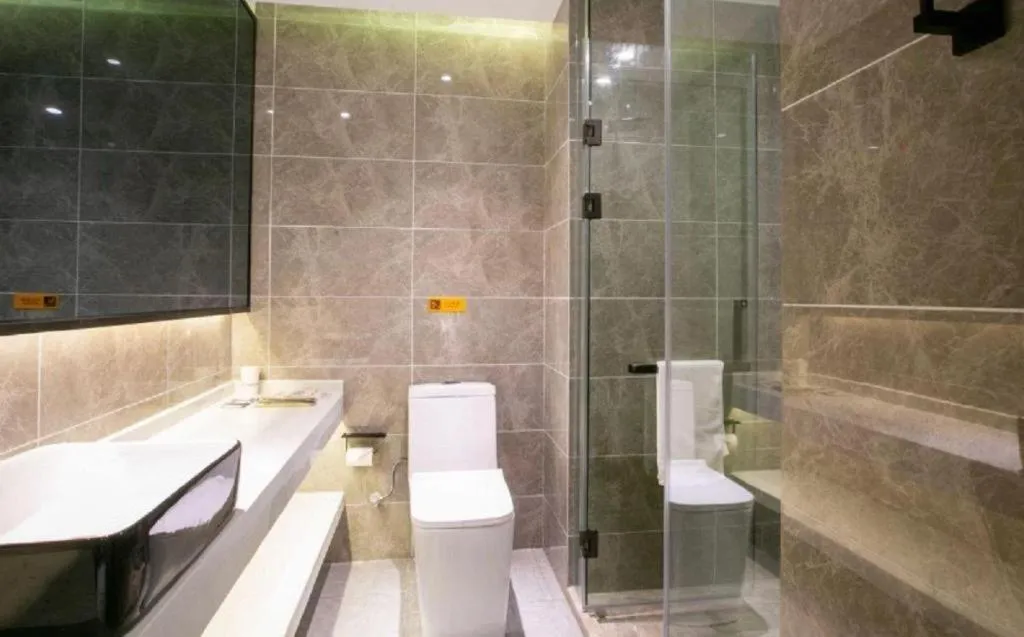 IU Hotels· Xincheng Haibing University Store