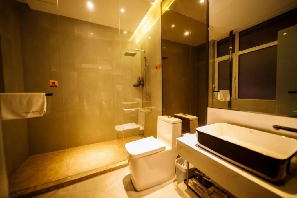 IU Hotels· Xincheng Haibing University Store