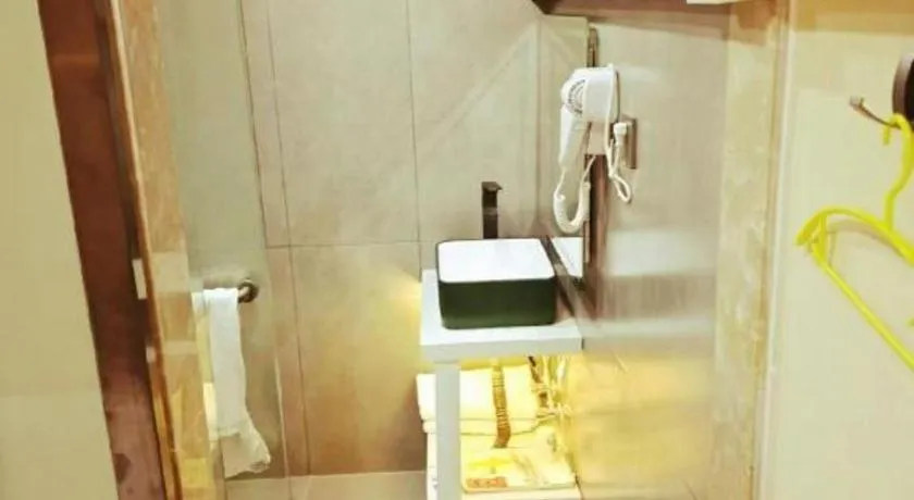 IU Hotels· Xincheng Haibing University Store