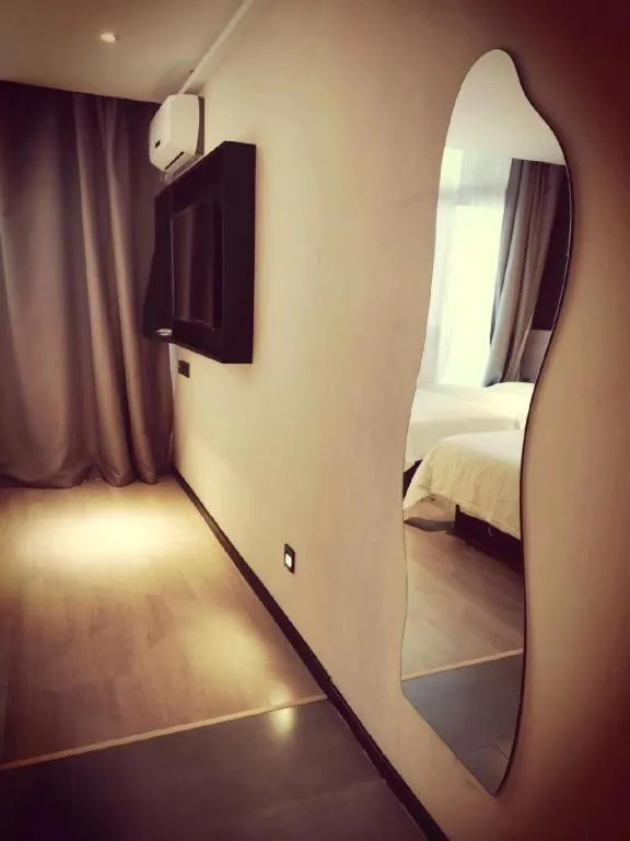 Bed in IU Hotels· Xincheng Haibing University Store