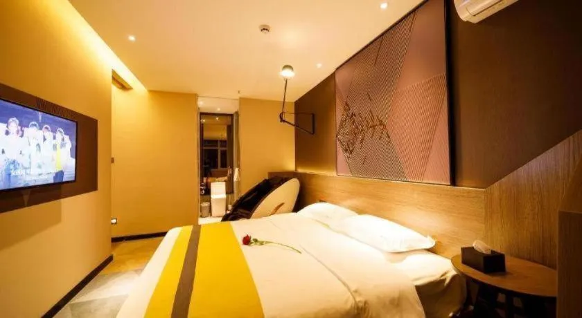 Bed in IU Hotels· Xincheng Haibing University Store