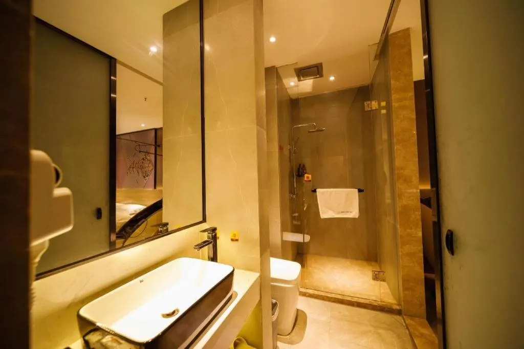 IU Hotels· Xincheng Haibing University Store