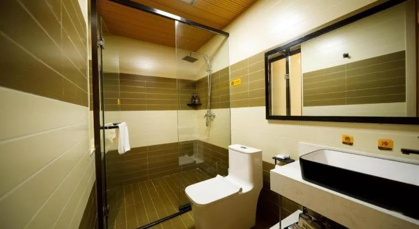 IU Hotels· Xincheng Haibing University Store