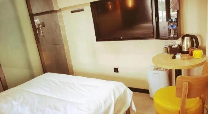 Bed in IU Hotels· Xincheng Haibing University Store