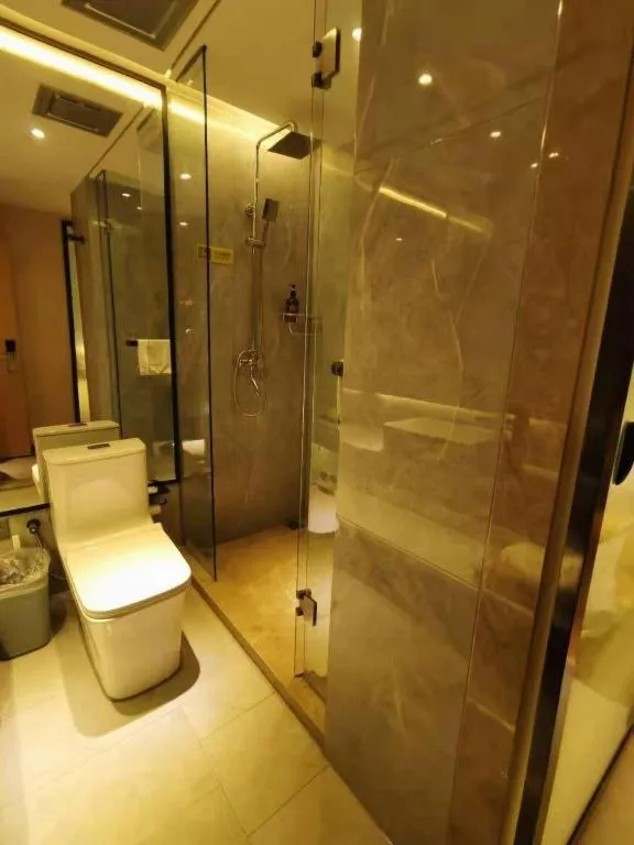 IU Hotels· Xincheng Haibing University Store