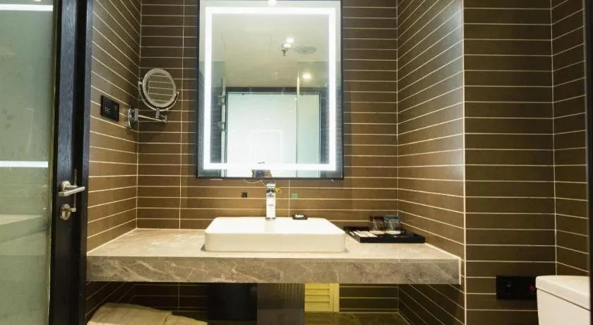 Xana Hotelle· Wulumuqi High Speed Railway Station Baonengcheng