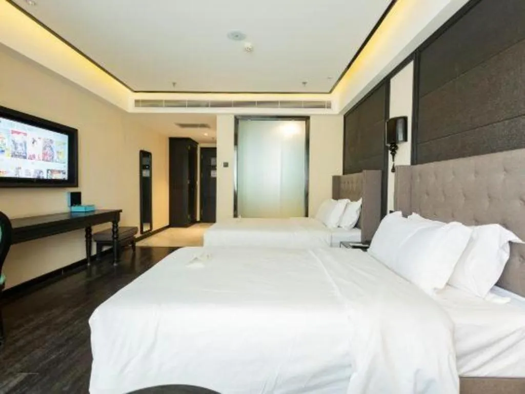 Bed in Xana Hotelle· Wulumuqi High Speed Railway Station Baonengcheng