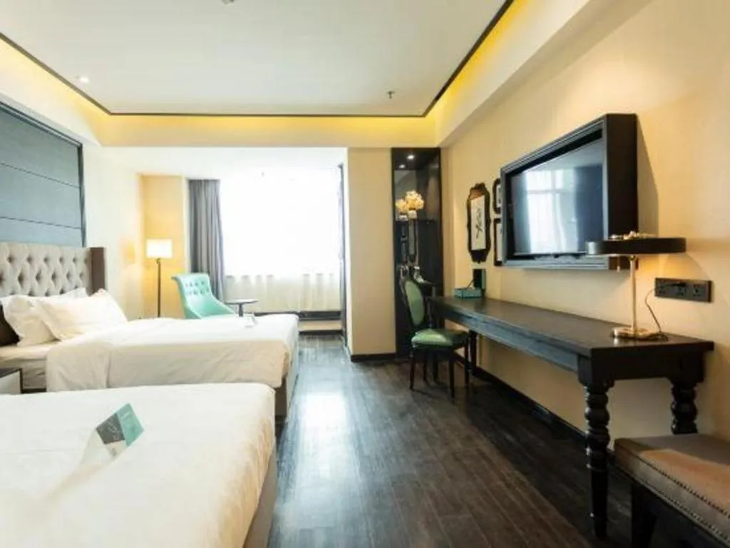 Bed in Xana Hotelle· Wulumuqi High Speed Railway Station Baonengcheng