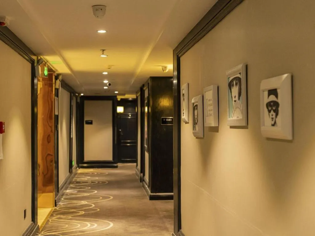 Xana Hotelle· Wulumuqi High Speed Railway Station Baonengcheng