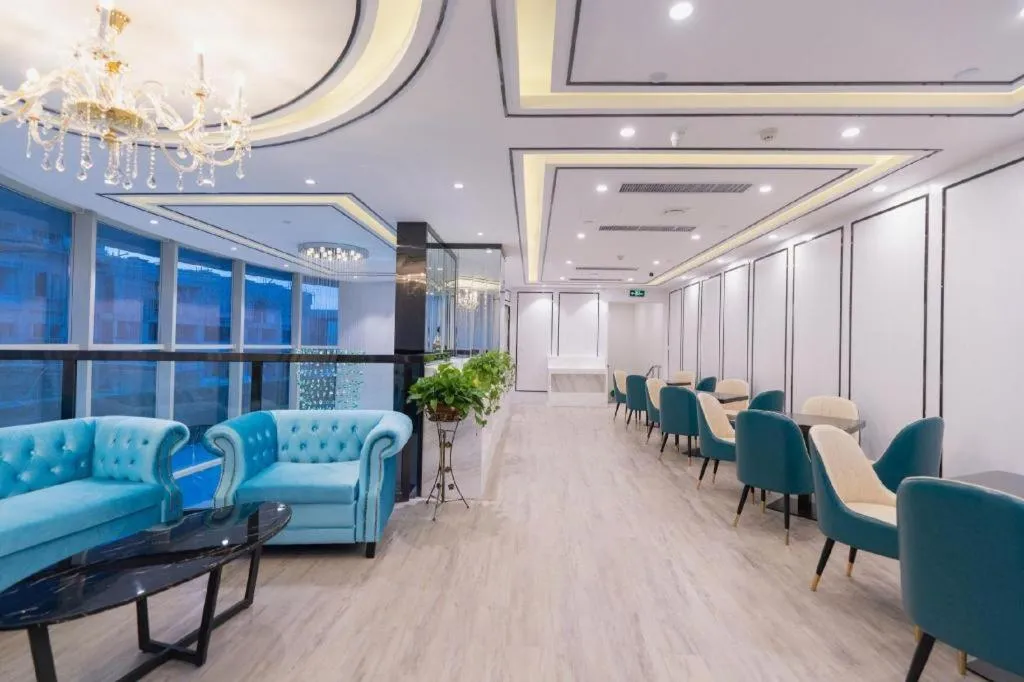 Xana Hotelle· Wulumuqi High Speed Railway Station Baonengcheng