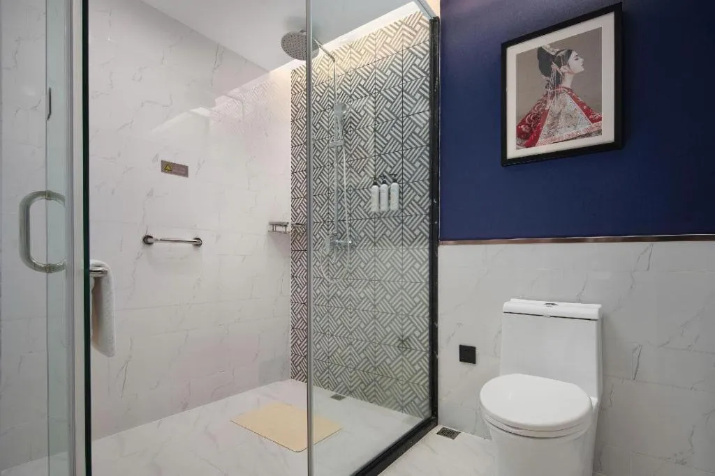 Jinjiang Metropolo Haikou East High Speed Railway Station Normal University