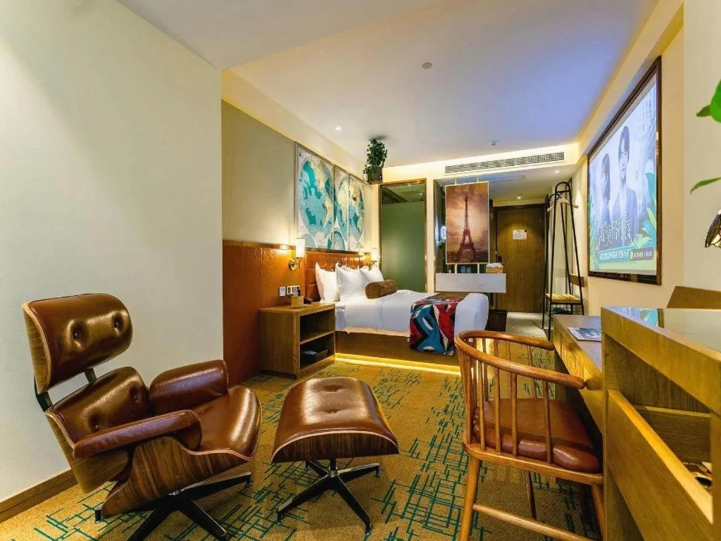 James Joyce Coffetel· Xianyang Renmin Road Central Square Store