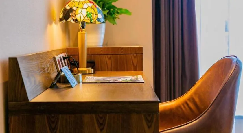 James Joyce Coffetel· Chengdu Shuangliu Airport Haibing City Wanda